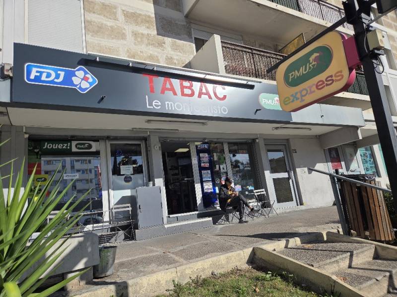 Grande enseigne lumineuse Tabac Marseille