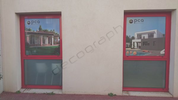 Covering marquage adhésif sur vitrine à Ollioules 83190 dans le Var