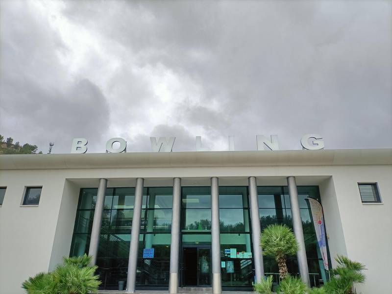 Lettres boitiers en plexi blanc avec leds internes