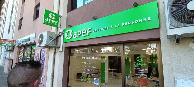 ENSEIGNE VERTE APEF SIX FOURS CENTRE