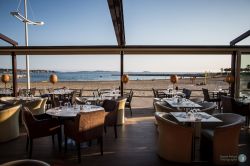 Bar musical et restaurant 83140 SIX FOURS LES PLAGES Eden Bar, Bistro Frégate et Millesim