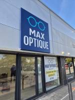 Grand caisson lumineux ajouré